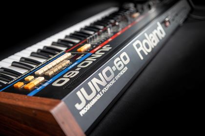 Roland-Juno 60